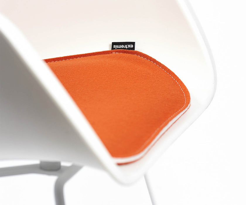 High end Captain's Chair Sliding by Extremis Casa Design