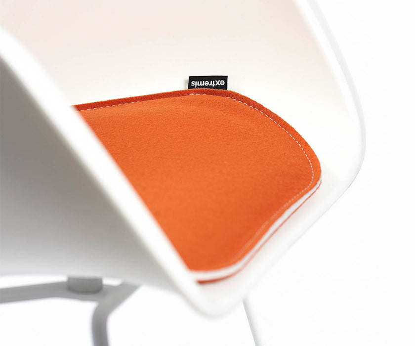 High end Captain's Chair Wood by Extremis Casa Design