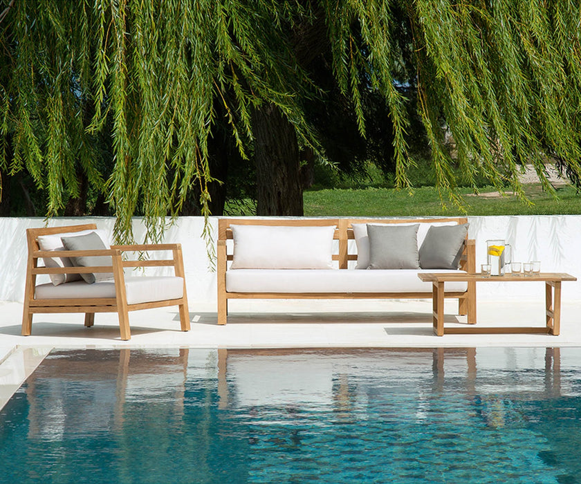 High end Costes Coffee Table by Ethimo Casa Design