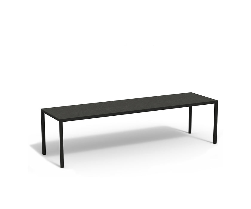 High end Plein Air Dining Tables by Roda Casa Design