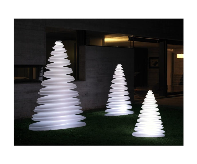 High end Chrismy Lights by Vondom Casa Design