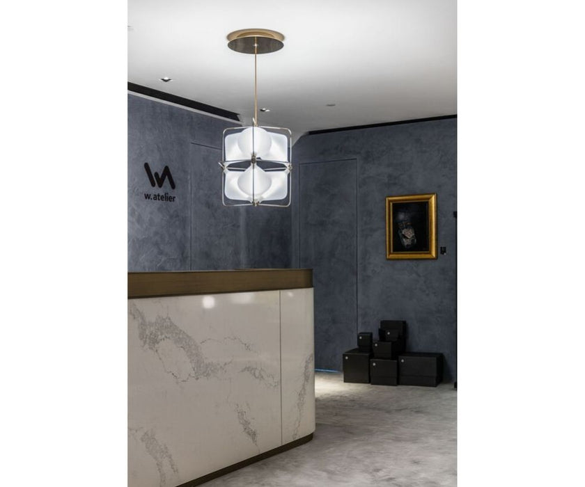 High end Clover Pendant by Lasvit Casa Design