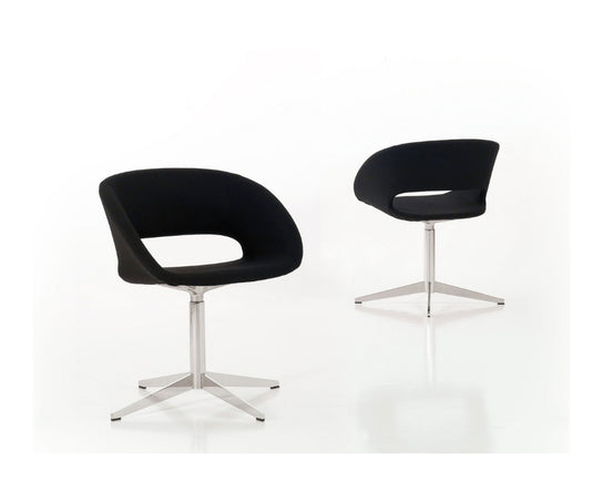 High end Conch Chair by Porro Casa Design