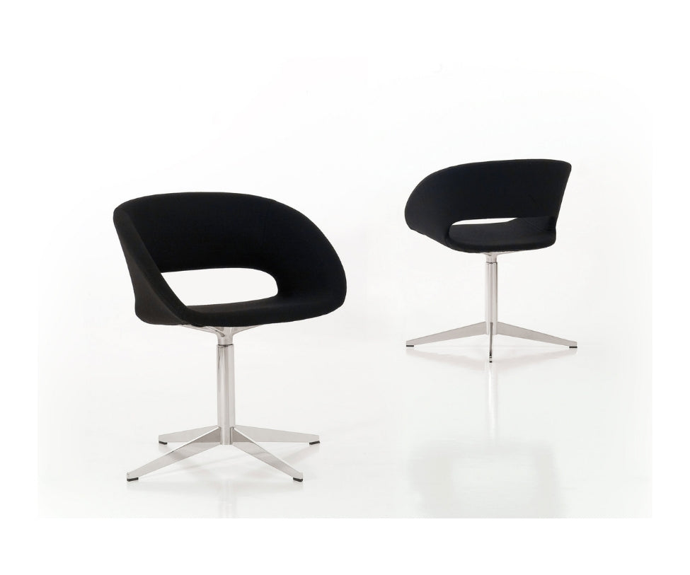 High end Conch Chair by Porro Casa Design