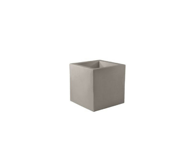 High end Cubo Planter by Vondom Casa Design