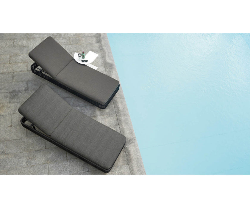 High end Tibidabo Sunlounger by Varaschin Casa Design