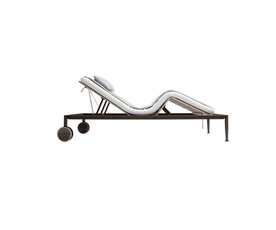 Gea Beach Lounger Giorgetti