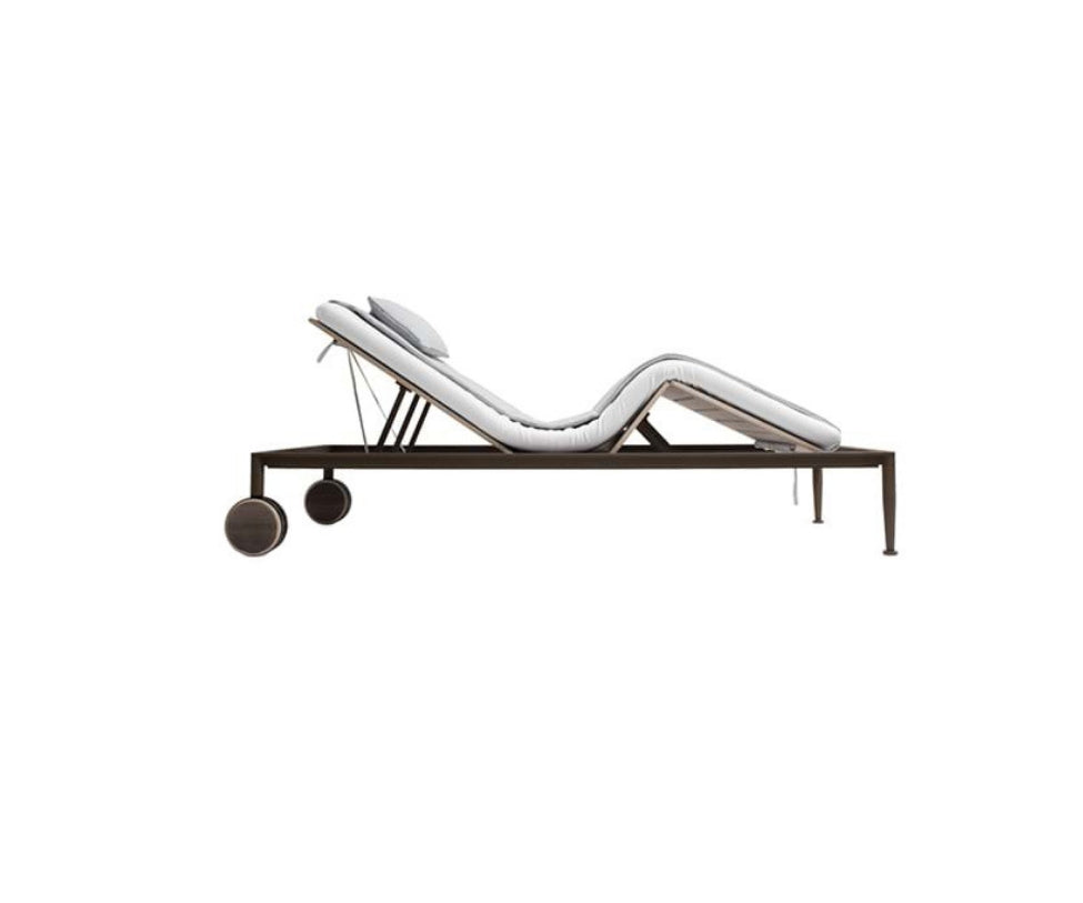 Gea Beach Lounger Giorgetti