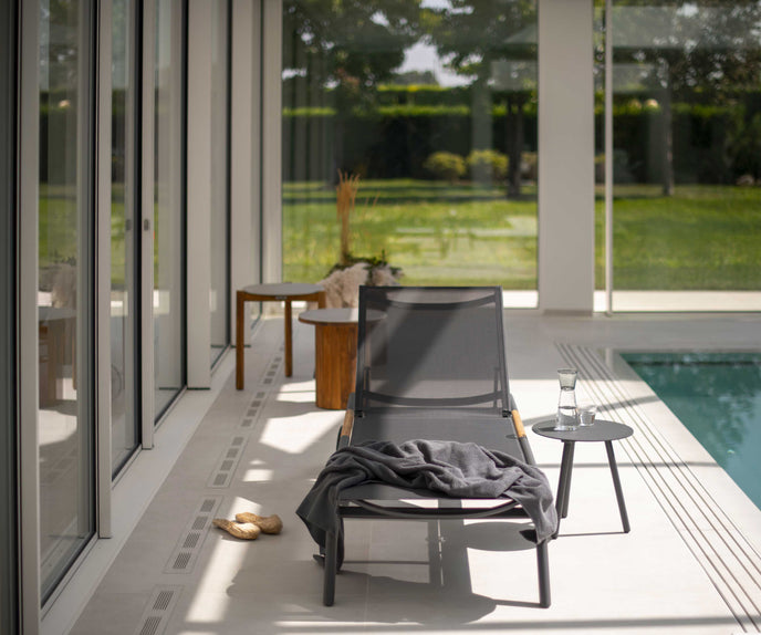 Dream Service Table I Atmosphera