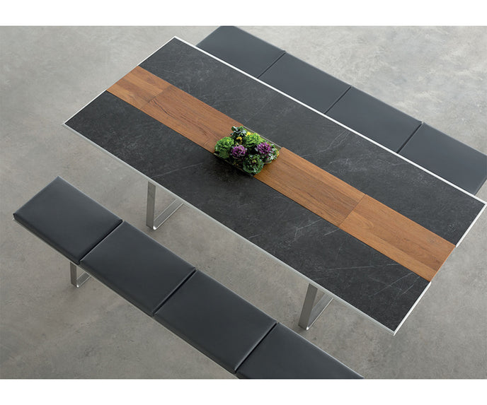 High end Extrados Table by Ego Paris Casa Design