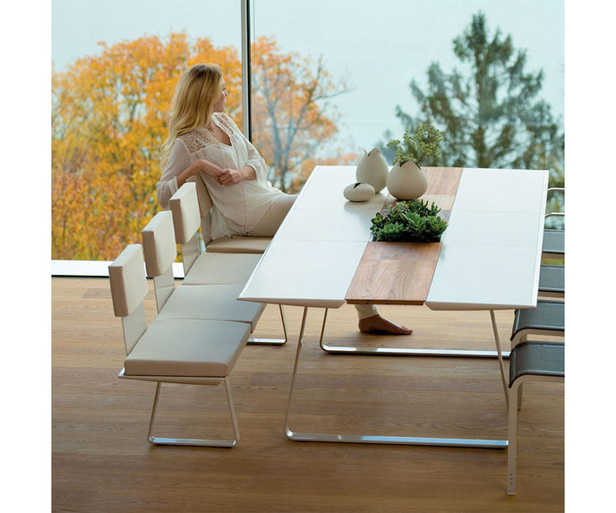 High end Extrados Table by Ego Paris Casa Design