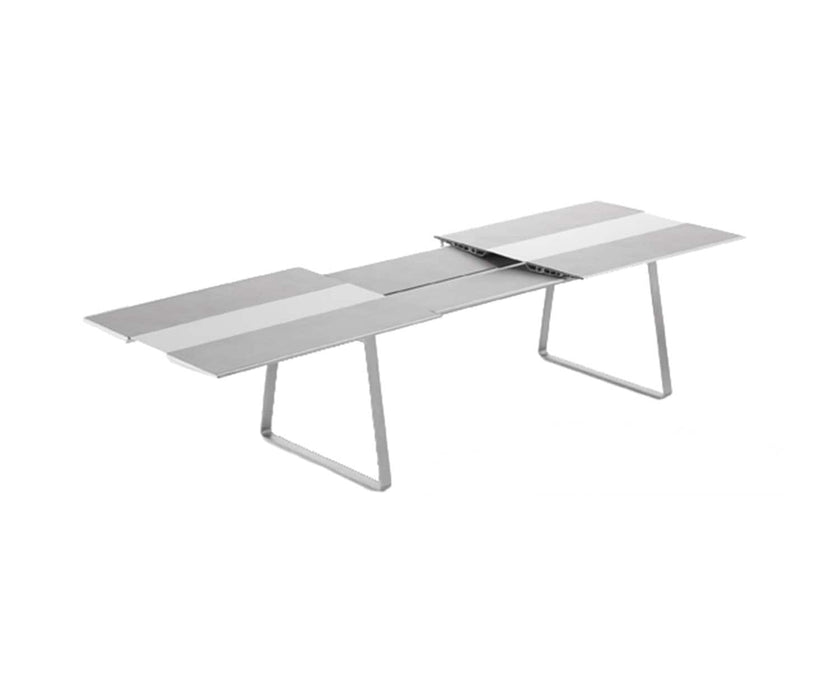 High end Extrados Table by Ego Paris Casa Design