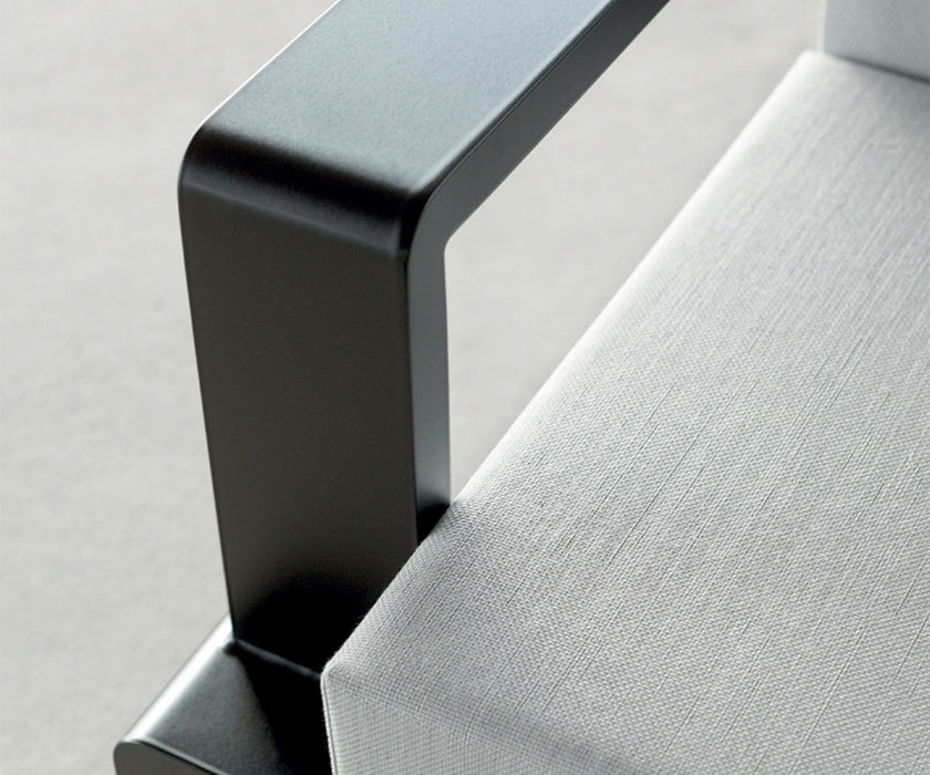 Kama Right Meridian Sofa Ego Paris