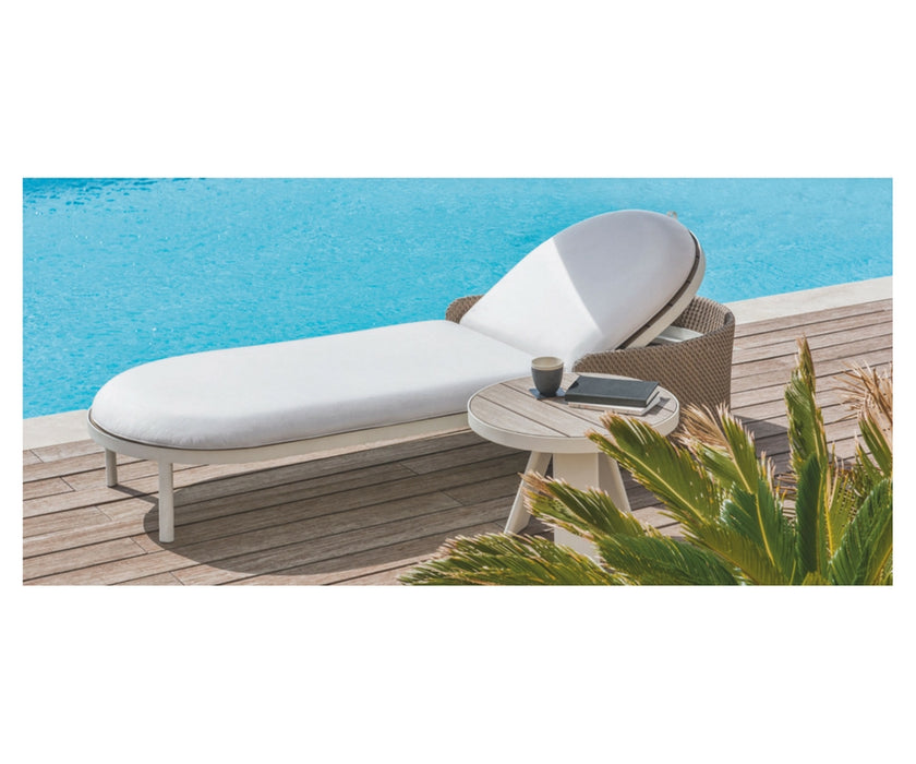 High end Esedra Round Side Table by Ethimo Casa Design