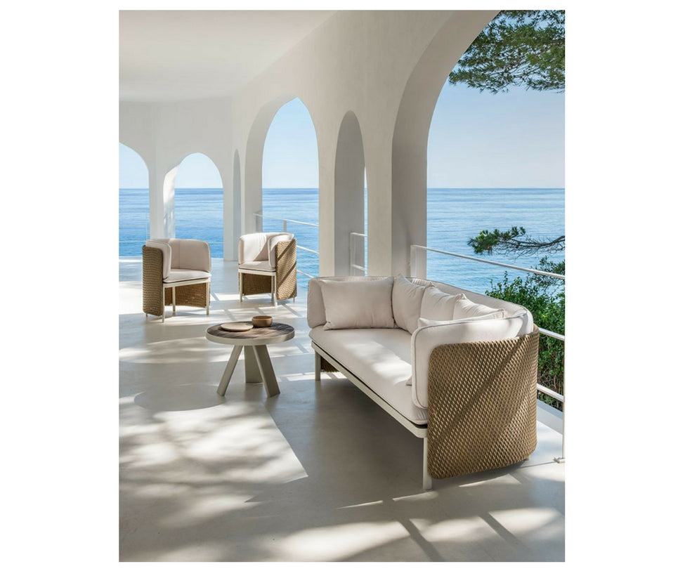 Esedra Round Side Table