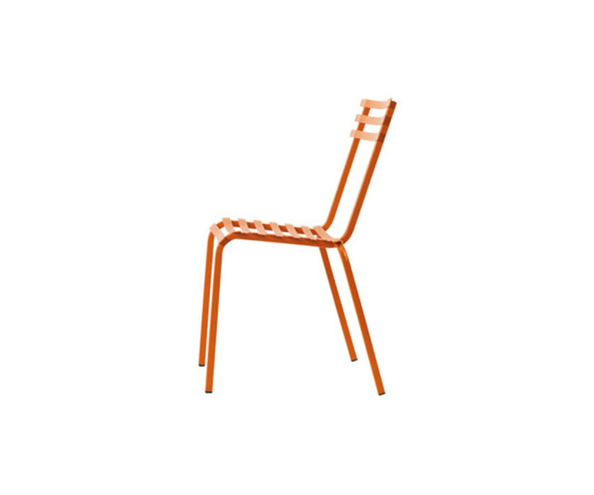 High end Flower Stacking Chair by Ethimo Casa Design