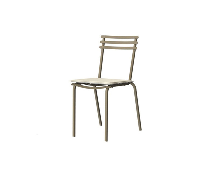 High end Flower Stacking Chair by Ethimo Casa Design