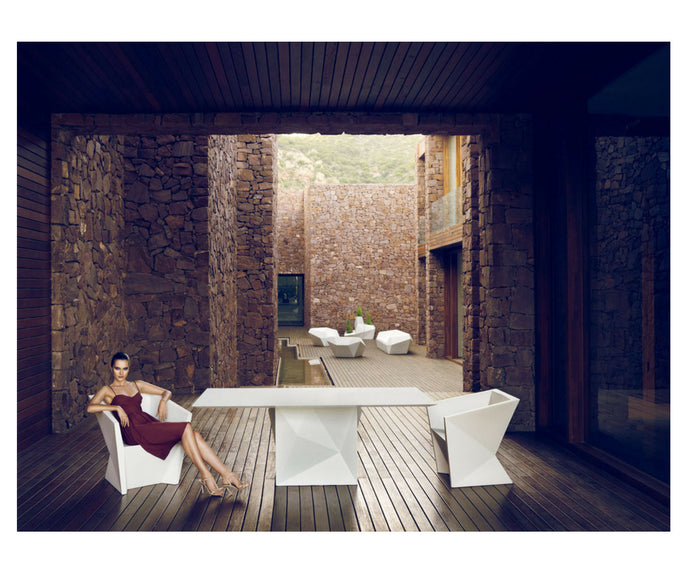 High end Faz Armchair by Vondom Casa Design