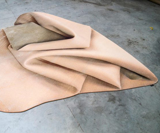 Fold Nude Rug Moooi