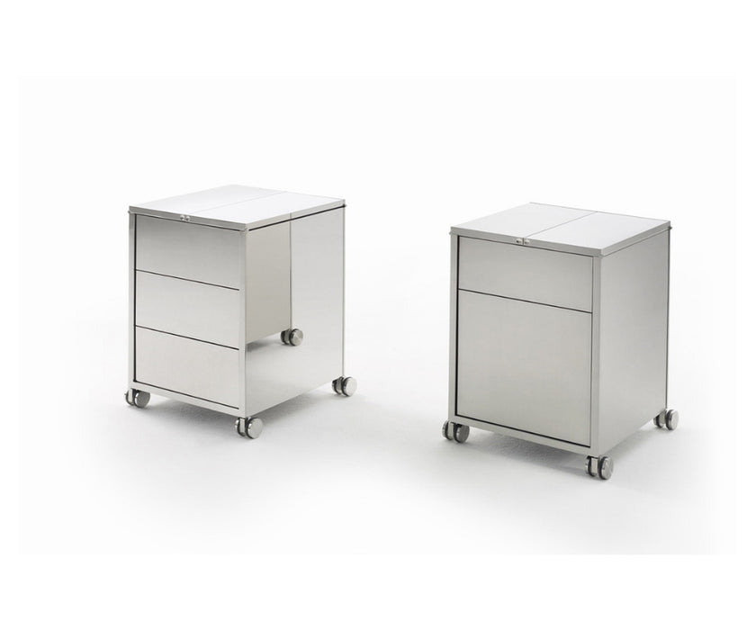 High end Fold Cabinet by Yomei Casa Design