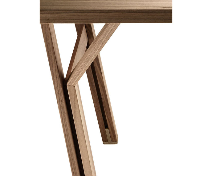 High end Caribou 200 Dining Table by Frag Casa Design