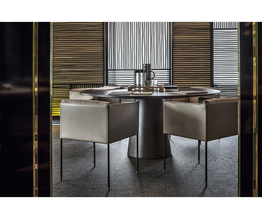 High end Square L Lounge Armchair by Frag Casa Design