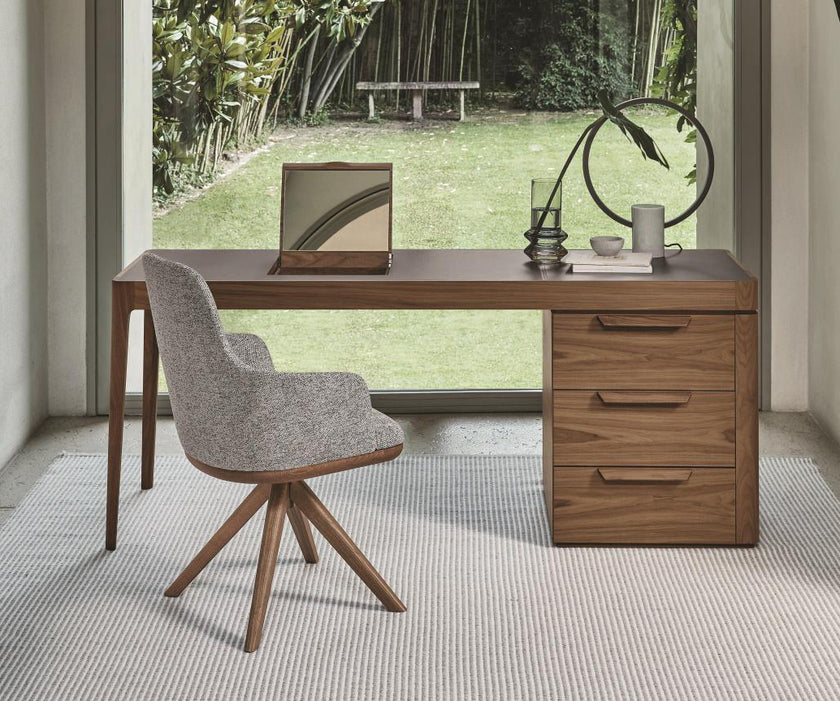 Connie Swivel Chair I Porada 