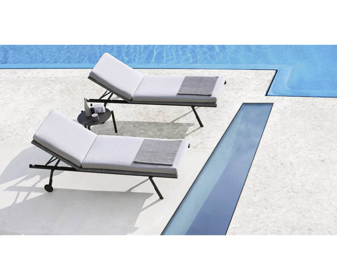 Varaschin Bahia Sunlounger White VAR#TEX