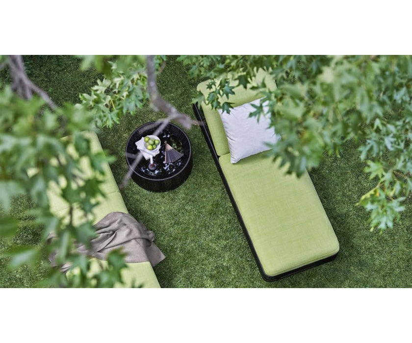 High end Tibidabo Sunlounger by Varaschin Casa Design
