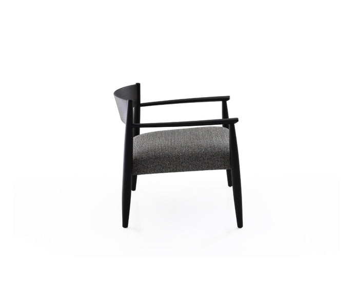 High end Ghiaccio Armchair by Porro Casa Design