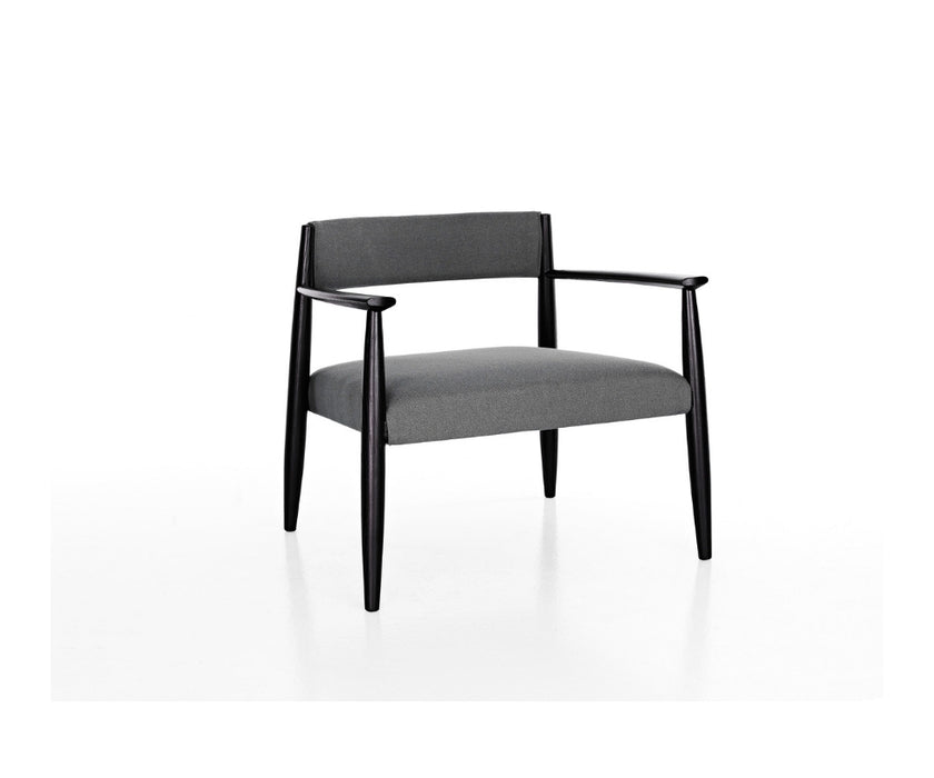 High end Ghiaccio Armchair by Porro Casa Design