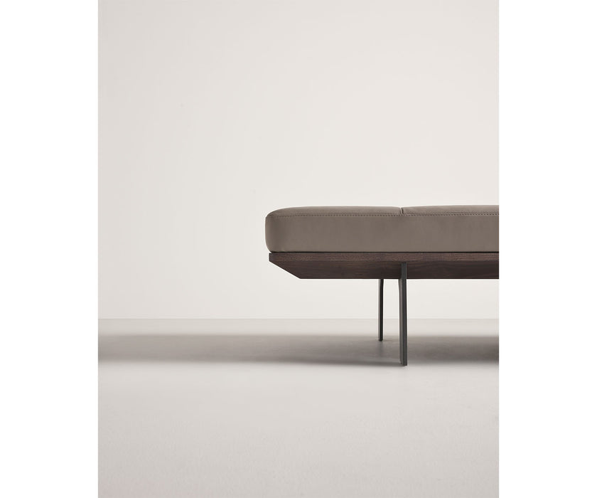 High end Hudson Daybed by Frag Casa Design