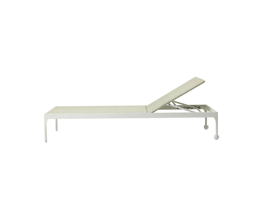 High end Infinity Sun Lounger by Ethimo Casa Design
