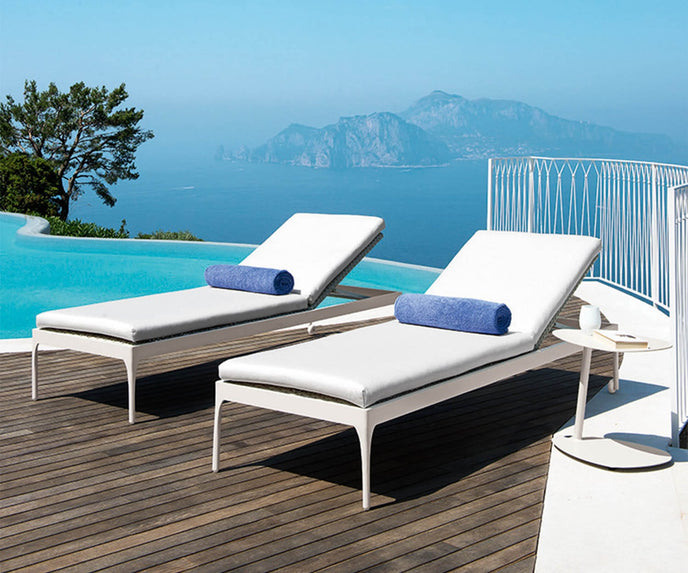 High end Infinity Sun Lounger by Ethimo Casa Design