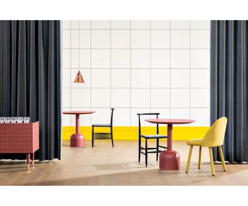 Illo Dining Table Miniforms 