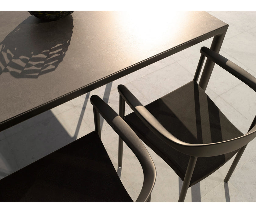 Illum Alu Dining Table | Tribù