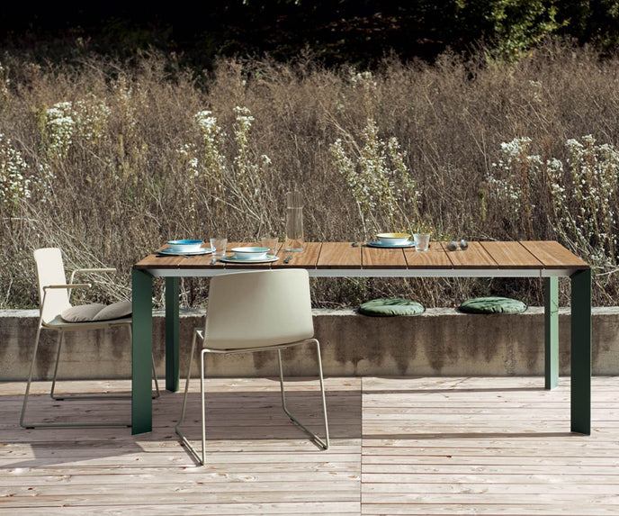 High end Nori Slatted Dining Table by Kristalia Casa Design