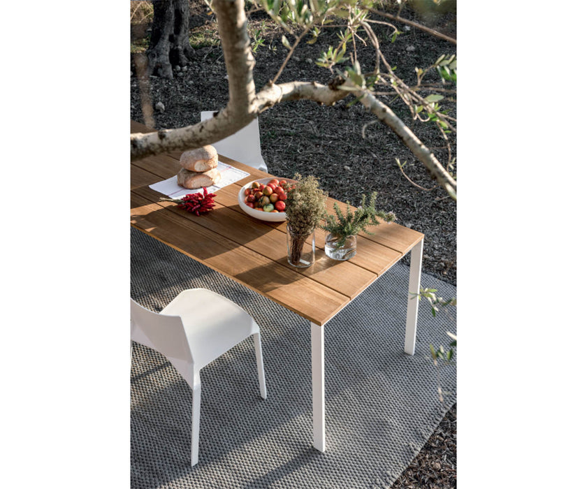High end Be-Easy Slatted Dining Table by Kristalia Casa Design