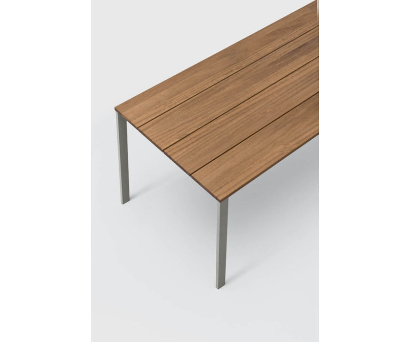 High end Be-Easy Slatted Dining Table by Kristalia Casa Design
