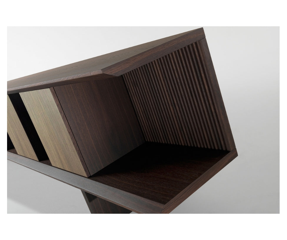 In-Finito Sideboard