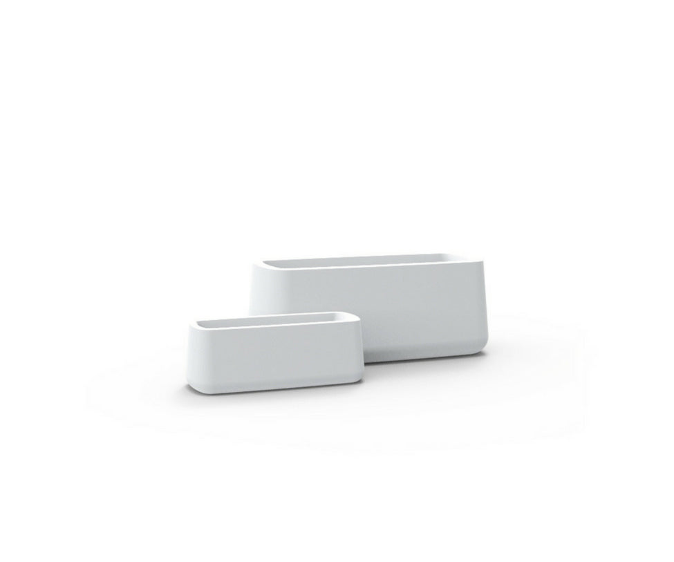 High end Jardiniere Ulm by Vondom Casa Design