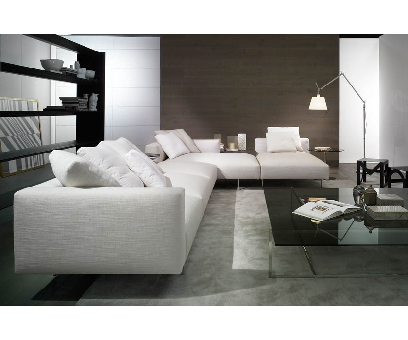 High end Jackson Sectional Sofa by CasaDesús Casa Design