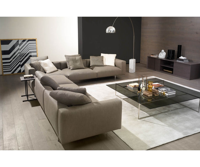High end Jackson Sectional Sofa by CasaDesús Casa Design