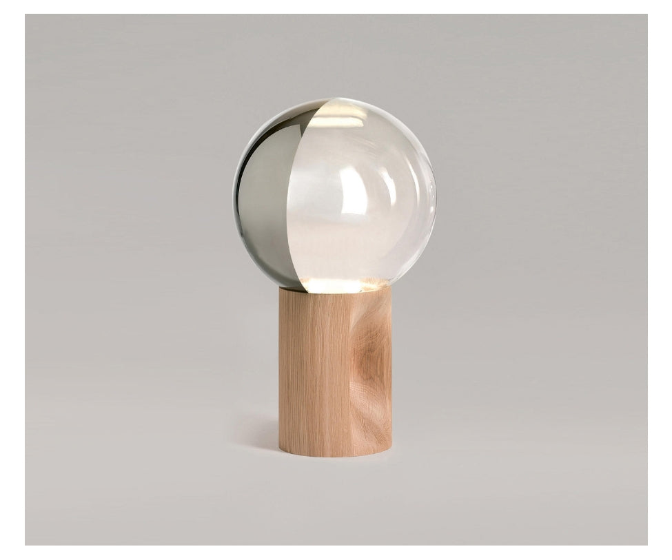 High end Je Suis Table Lamp by Penta Casa Design