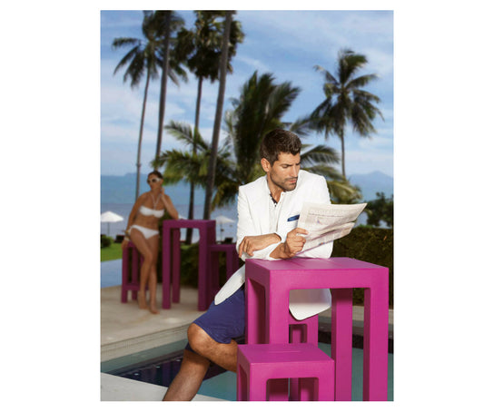 High end Jut Bar Table by Vondom Casa Design