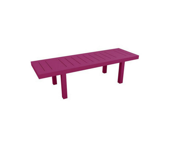 High end Jut Dining Table 280 by Vondom Casa Design