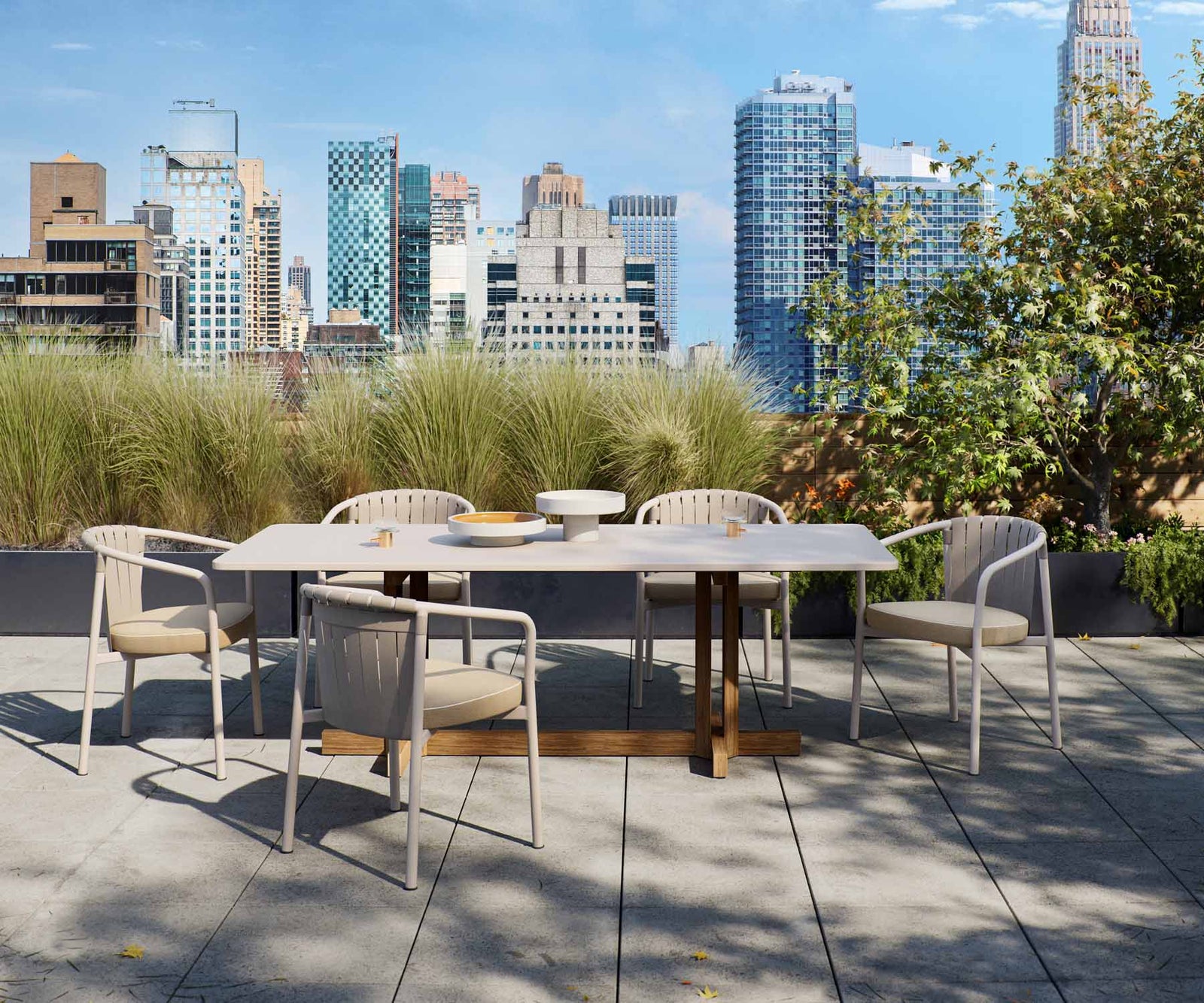 Ringer Dining Table | Kettal
