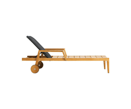 High end Knit Sunlounger by Ethimo Casa Design