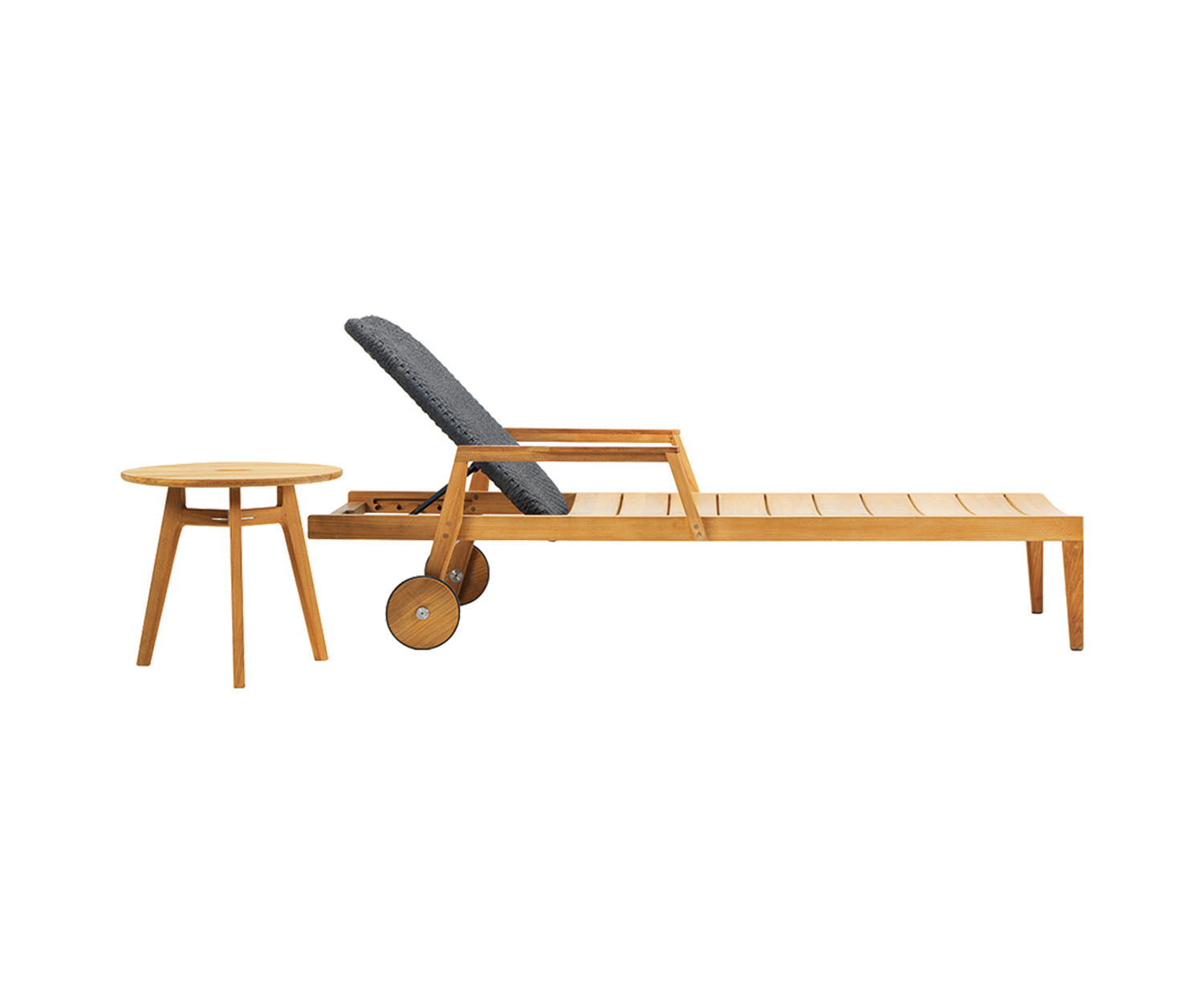 High end Knit Side Table by Ethimo Casa Design