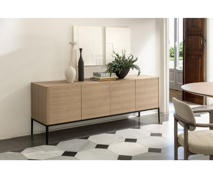Kanto Sideboard Porada